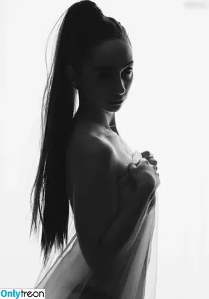 Olivia Michelle / ombs.98 / ombs.sbe nude photo #0027