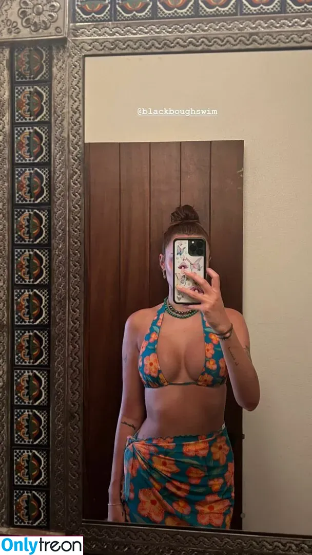 Olivia OBrien nude photo #0251 (olivialauren / oliviaobrien)