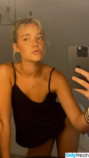 Olivia Ponton / olivia.ponton / olivia_ponton nude photo #2412