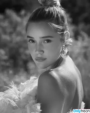 Olivia Ponton / olivia.ponton / olivia_ponton nude photo #2757
