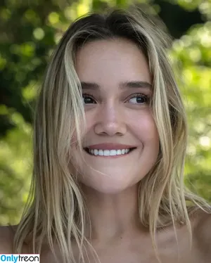 Olivia Ponton / olivia.ponton / olivia_ponton nude photo #2758