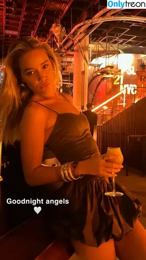 Olivia Ponton / olivia.ponton / olivia_ponton nude photo #2842