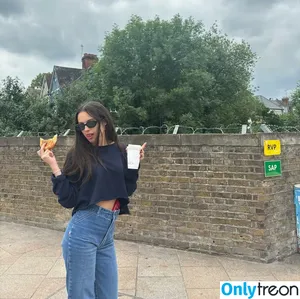 Olivia Rodrigo / oliviarodrigo nude photo #2527