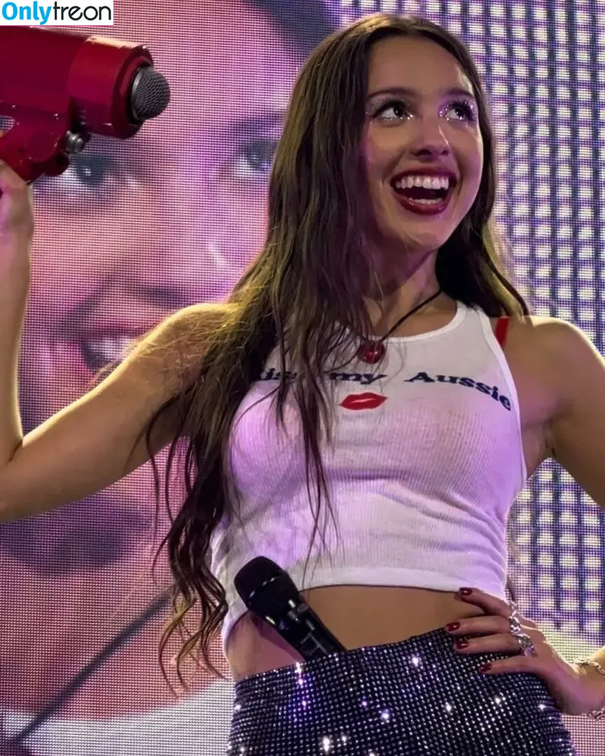 Olivia Rodrigo nude photo #2982 (oliviarodrigo)