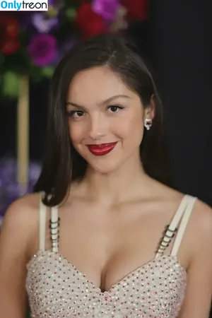 Olivia Rodrigo / oliviarodrigo nude photo #4247
