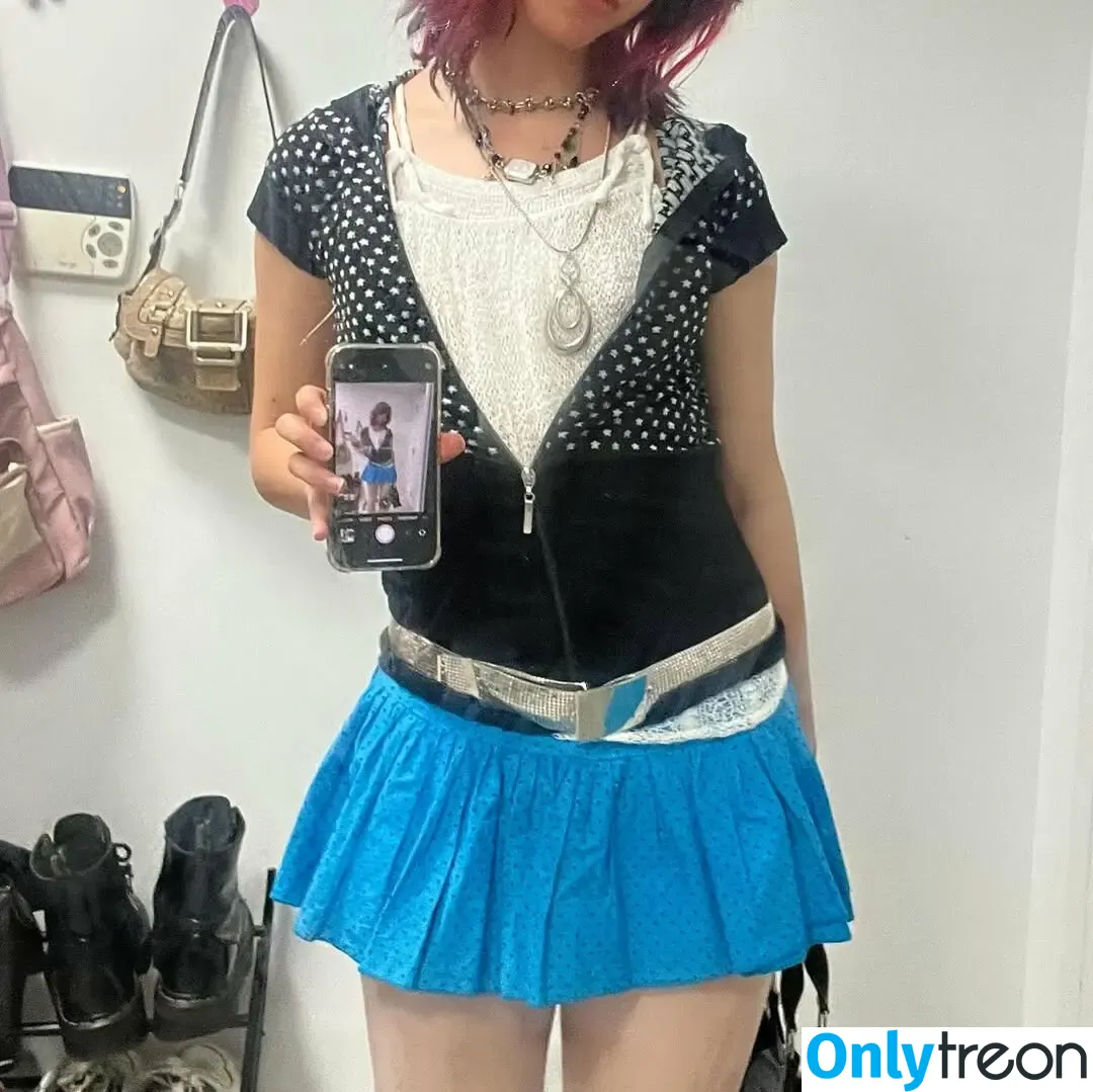 Olivia Sun nude photo #0148 (oliSUNvia / oliviaspark)
