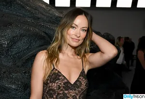 Olivia Wilde / olivia_wilde22 / oliviawilde nude photo #2698