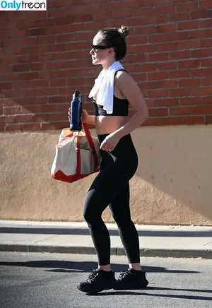 Olivia Wilde / olivia_wilde22 / oliviawilde nude photo #3527