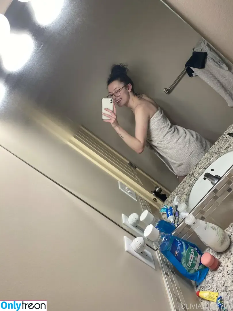 olivia.xrayyed nude photo #0019 (olivia.xrayyed)