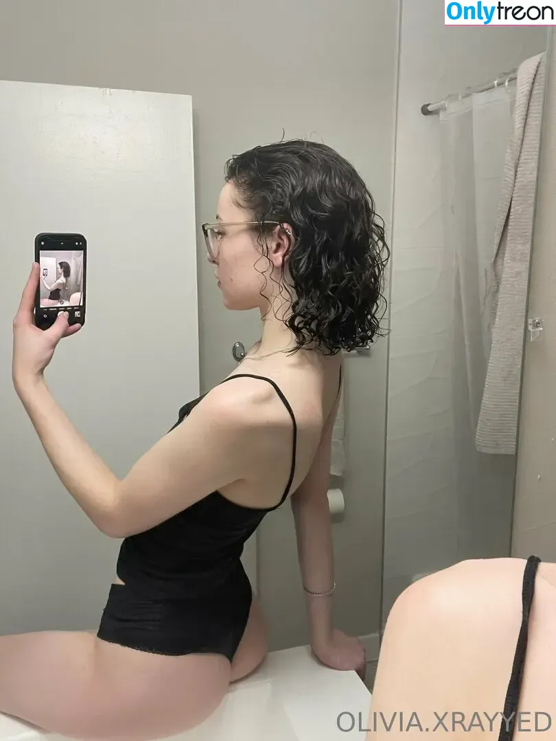 olivia.xrayyed nude photo #0040 (olivia.xrayyed)
