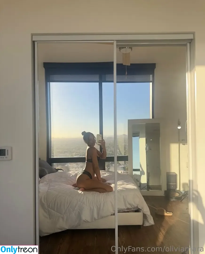 oliviamara nude photo #0042 (oliviamara_)