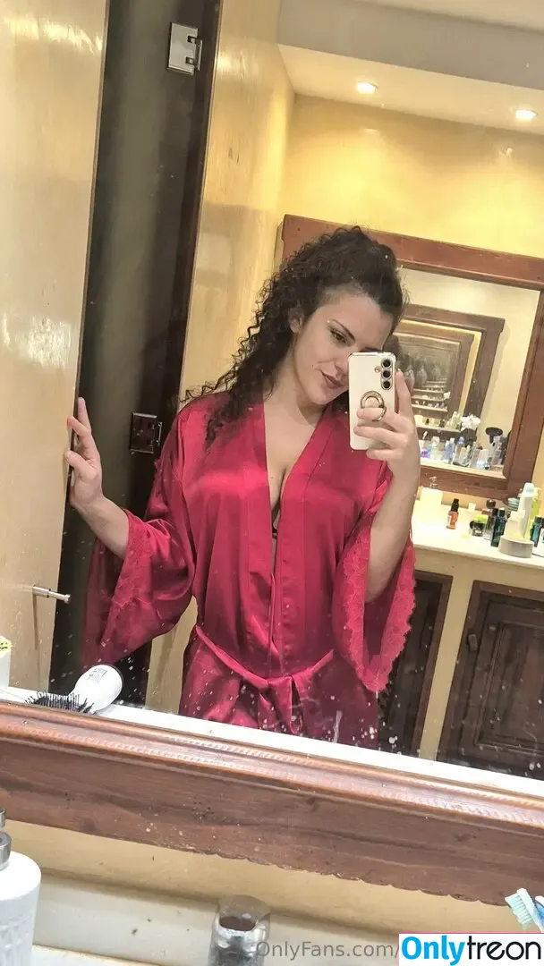 OliviaOcean69 nude photo #0057 (oliviacamacho_)