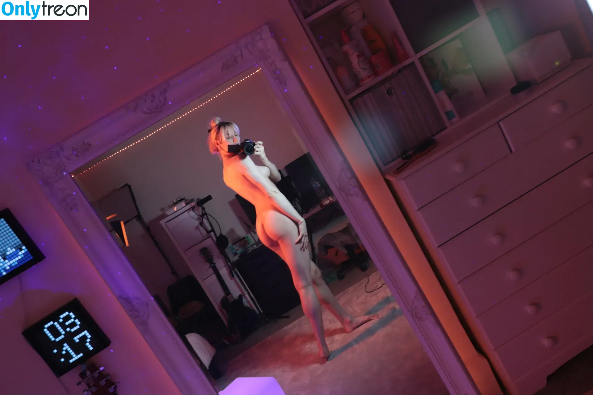 oliviarobin nude photo #0001 (theoliviarobin)