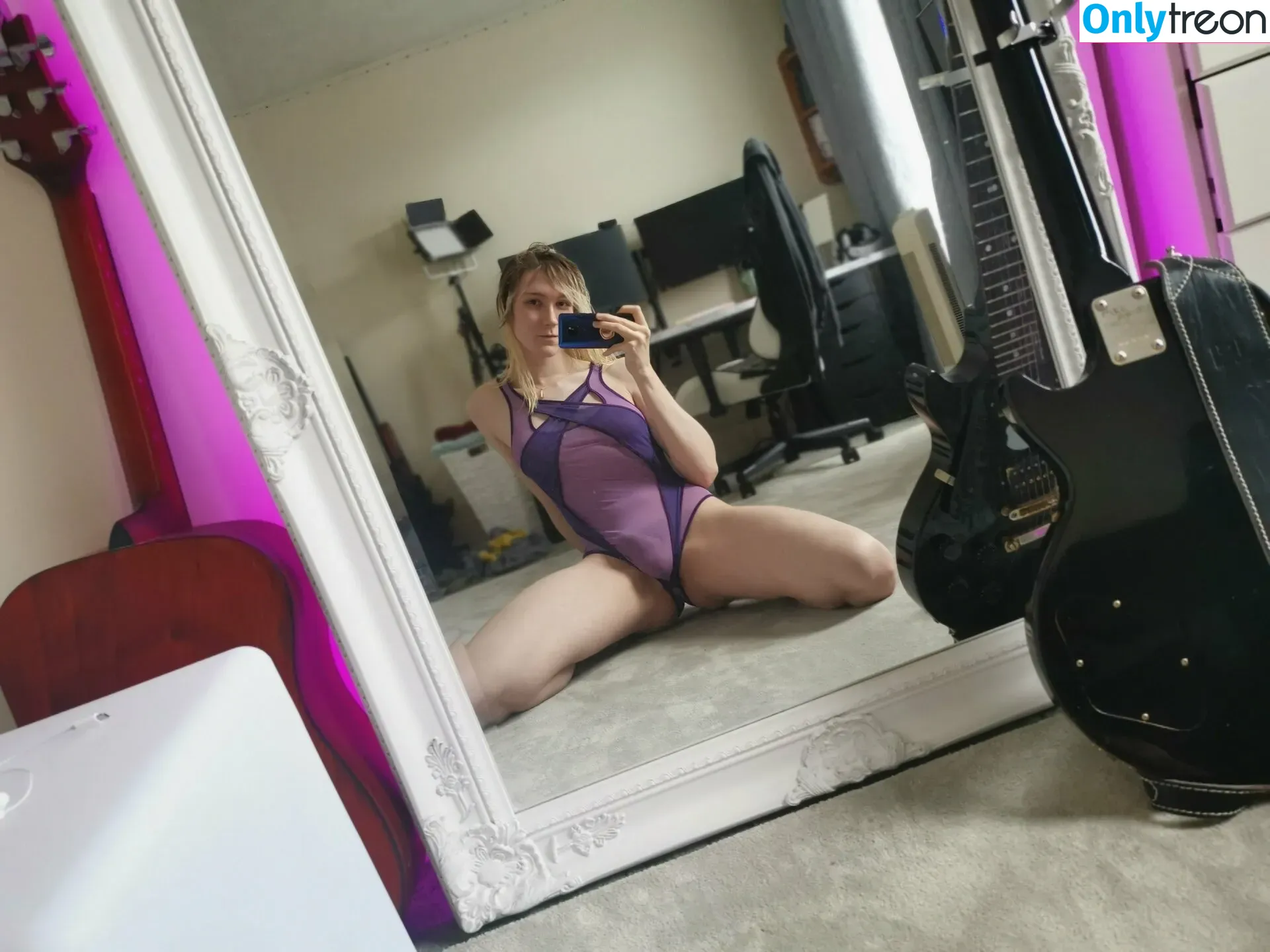 oliviarobin nude photo #0053 (theoliviarobin)