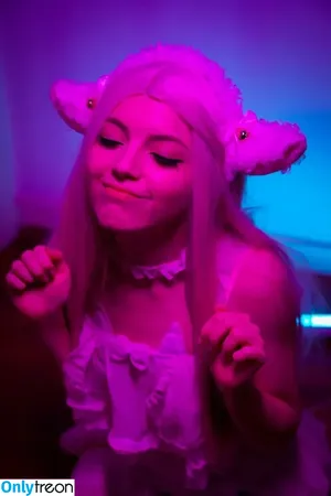 Olyashaa / deepfake / olyashaasaxon nude photo #0026
