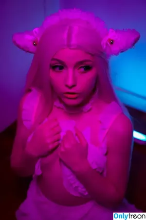 Olyashaa / deepfake / olyashaasaxon nude photo #0027