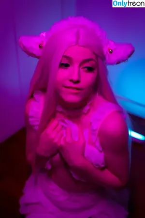Olyashaa / deepfake / olyashaasaxon nude photo #0029