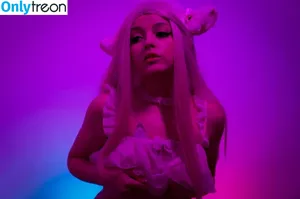 Olyashaa / deepfake / olyashaasaxon nude photo #0032