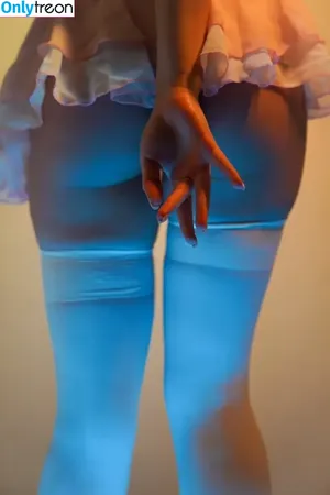 Olyashaa / deepfake / olyashaasaxon nude photo #0043