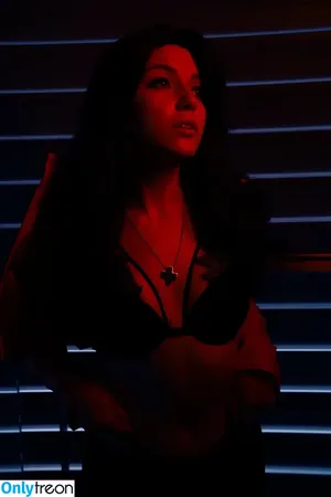 Olyashaa / deepfake / olyashaasaxon nude photo #0111