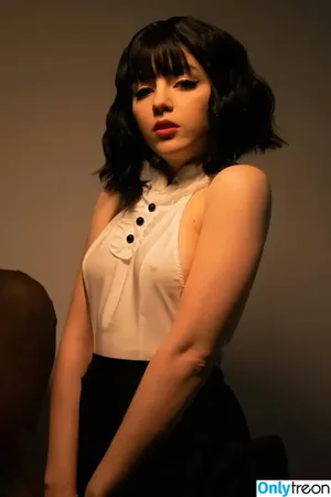 Olyashaa / deepfake / olyashaasaxon nude photo #0120