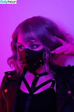 Olyashaa / deepfake / olyashaasaxon nude photo #0147