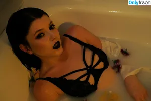 Olyashaa / deepfake / olyashaasaxon nude photo #0226