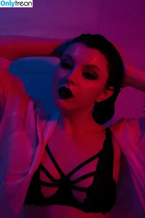 Olyashaa / deepfake / olyashaasaxon nude photo #0232