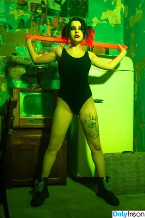 Olyashaa / deepfake / olyashaasaxon nude photo #0335
