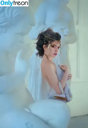 Olyashaa / deepfake / olyashaasaxon nude photo #0381