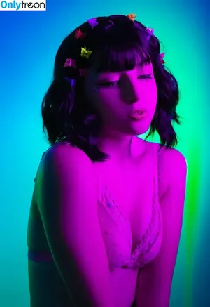 Olyashaa / deepfake / olyashaasaxon nude photo #0593