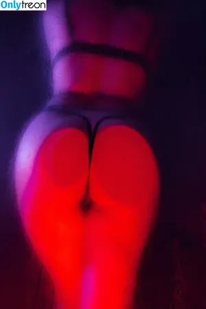 Olyashaa / deepfake / olyashaasaxon nude photo #0611