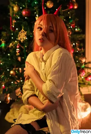 Olyashaa / deepfake / olyashaasaxon nude photo #0684