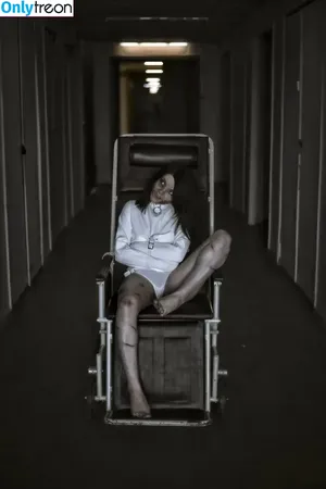 Olyashaa / deepfake / olyashaasaxon nude photo #0853