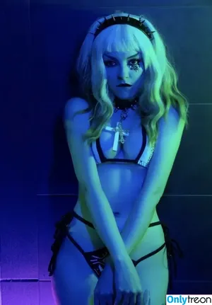 Olyashaa / deepfake / olyashaasaxon nude photo #0899