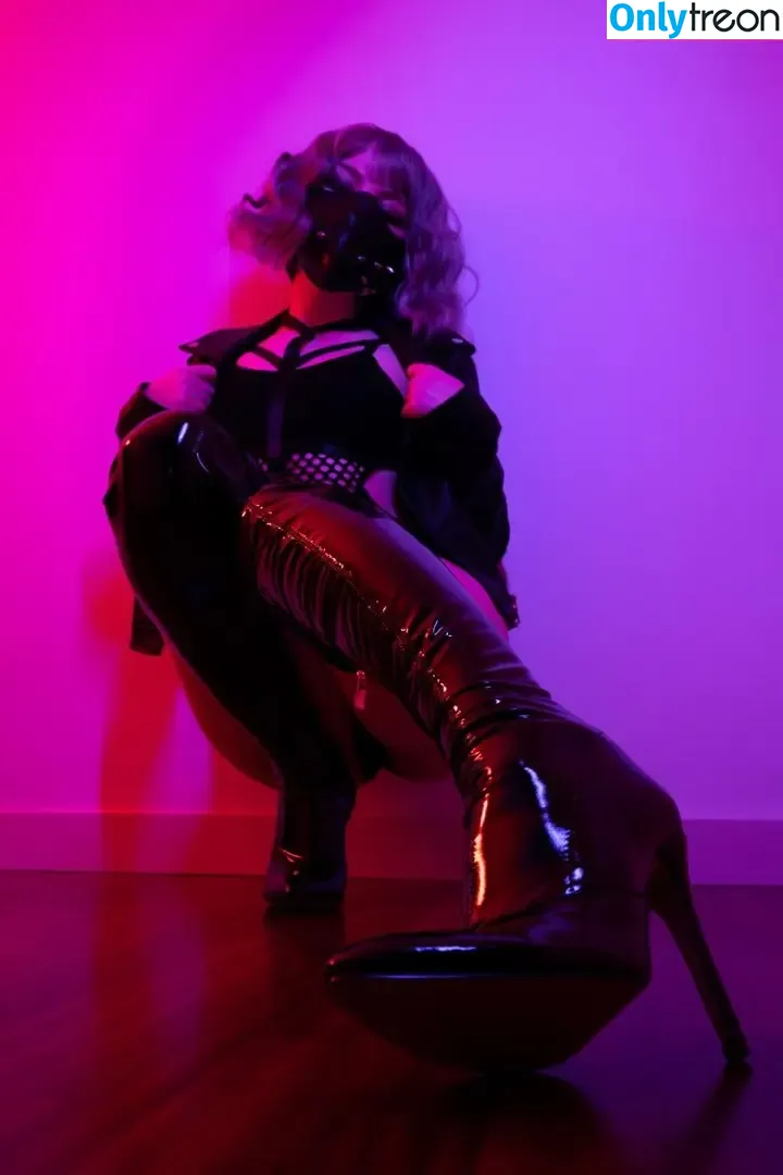 Olyashaa nude photo #0150 (deepfake / olyashaasaxon)
