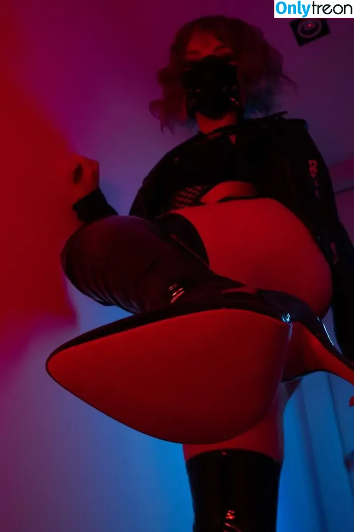 Olyashaa nude photo #0159 (deepfake / olyashaasaxon)