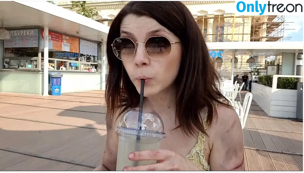 Olyashaa nude photo #0325 (deepfake / olyashaasaxon)