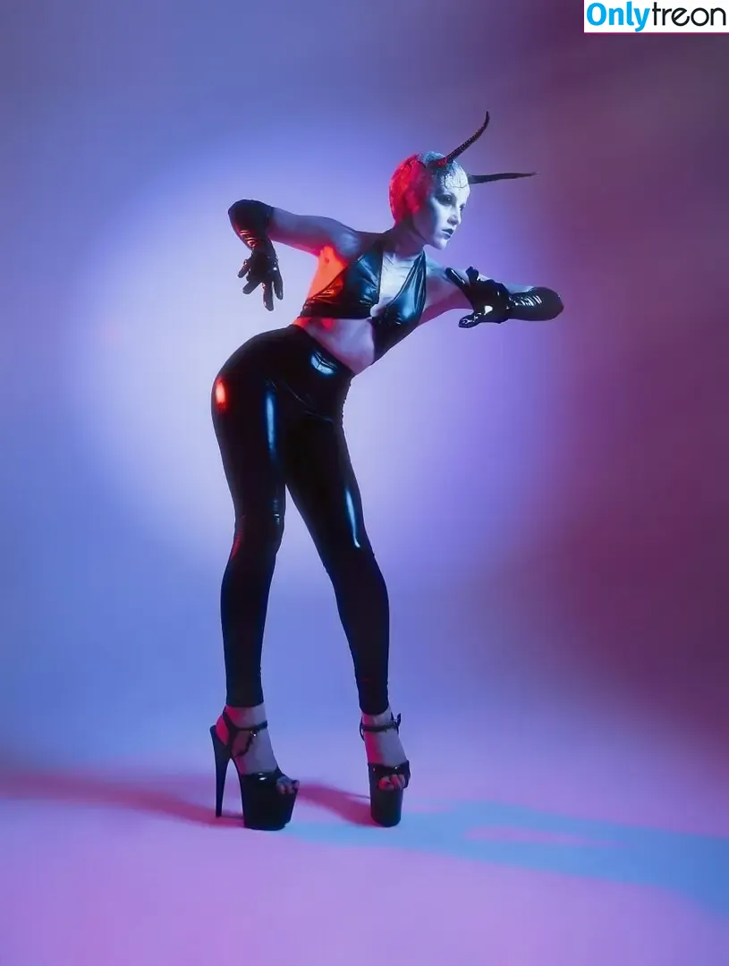Olyashaa nude photo #0562 (deepfake / olyashaasaxon)