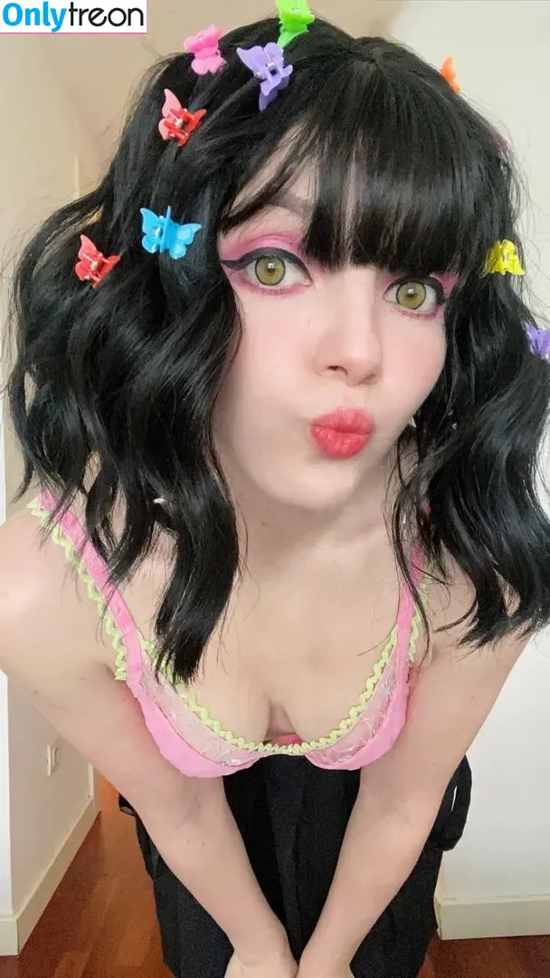 Olyashaa nude photo #0585 (deepfake / olyashaasaxon)