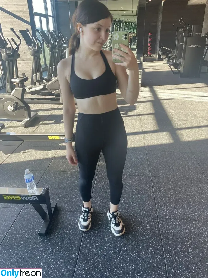 Olyashaa nude photo #0608 (deepfake / olyashaasaxon)
