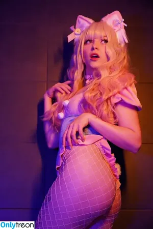 Olyashaa / deepfake / olyashaasaxon nude photo #1181
