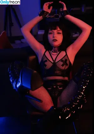 Olyashaa / deepfake / olyashaasaxon nude photo #1267