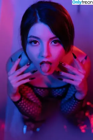 Olyashaa / deepfake / olyashaasaxon nude photo #1483