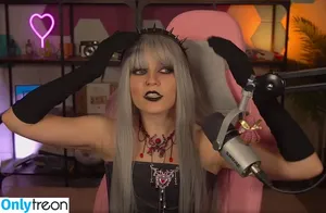 Olyashaa / deepfake / olyashaasaxon nude photo #1559