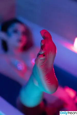 Olyashaa / deepfake / olyashaasaxon nude photo #2037