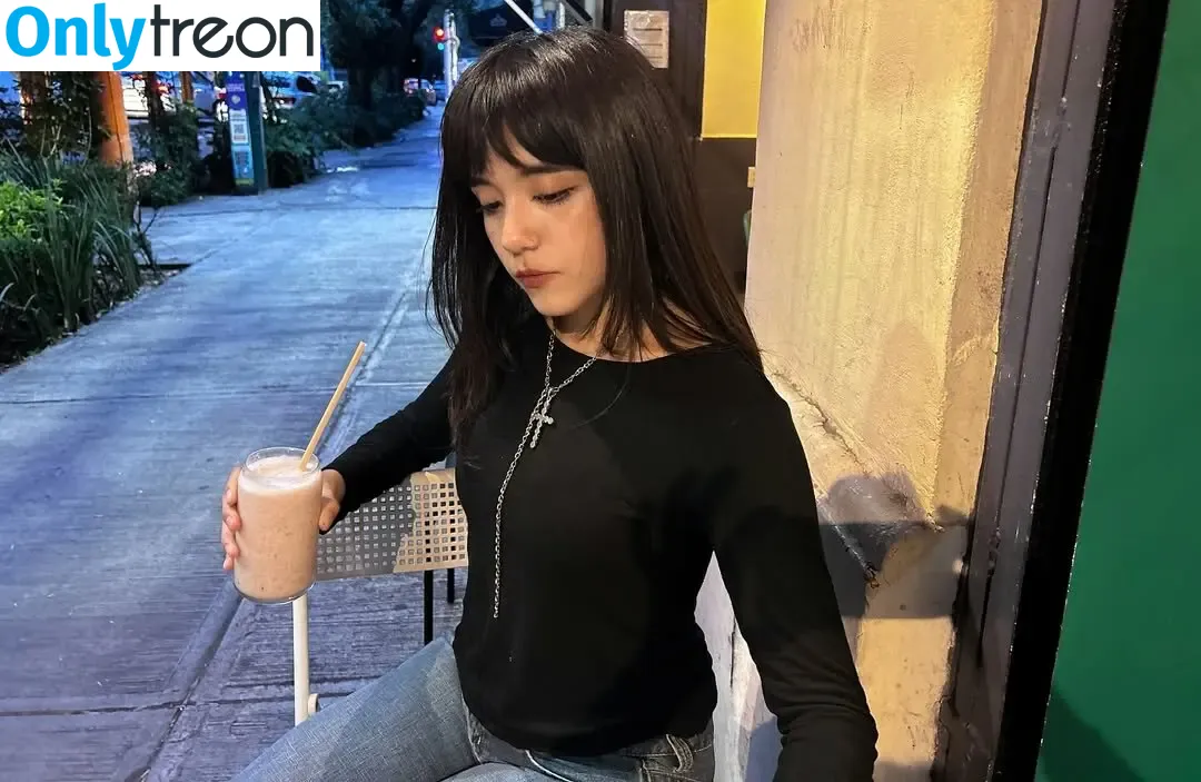 Om4ly nude photo #0184 (Om4ly)
