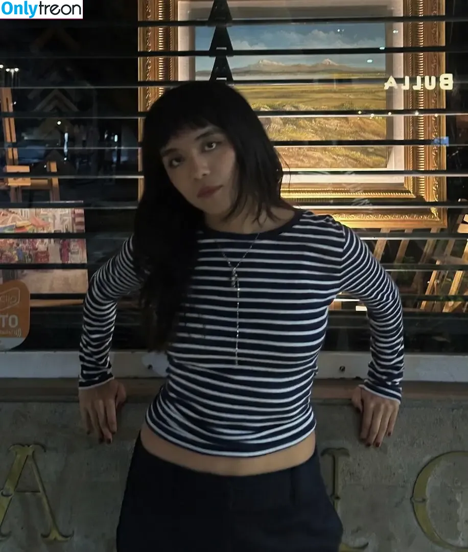 Om4ly nude photo #0193 (Om4ly)