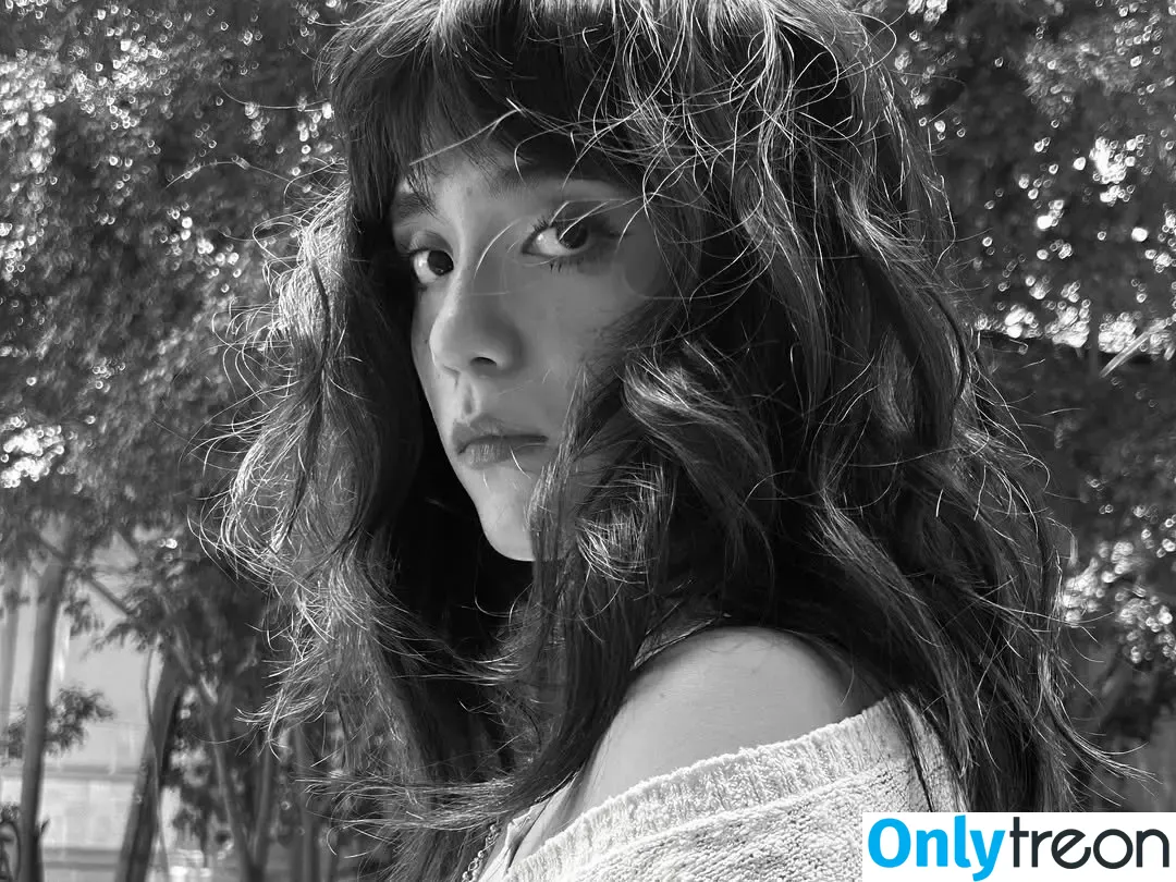 Om4ly nude photo #0216 (Om4ly)