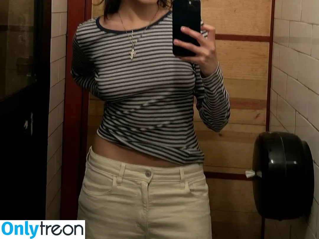 Om4ly nude photo #0226 (Om4ly)